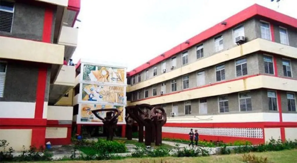 Universidades en Cuba toman medidas ante falta de transporte: Algunas darán clases a distancia