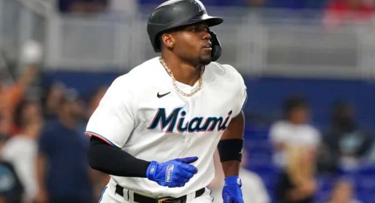 Jorge Soler da la victoria a los Marlins con agónico cuadrangular
