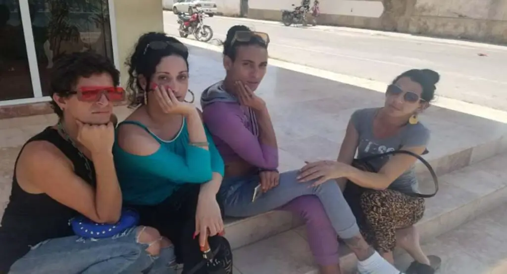 Seis cubanas trans son apedreadas en Matanzas; PNR da espalda a las denuncias