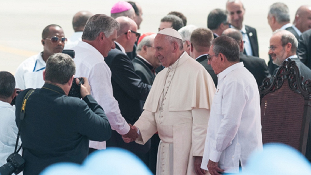 Fuentes del Vaticano aseguran que Díaz-Canel se reunirá con el Papa Francisco
