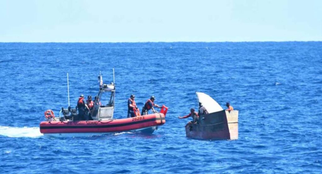 Guardia Costera de Estados Unidos repatrió a cuatro balseros cubanos