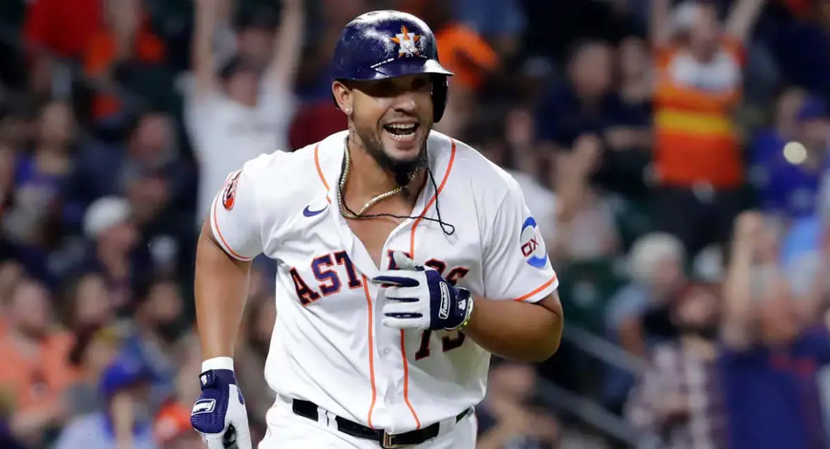 José Abreu llega a los 600 extrabases en las Grandes Ligas