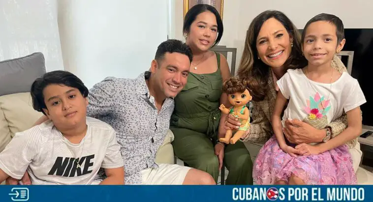 Vanessa Alfonso Lupianez, una niña cubana que recibió una visa humanitaria para tratarse el cáncer en Estados Unidos, fue declarada “libre” de la enfermedad.