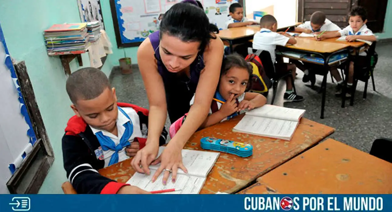 La Unión de Maestros de las Bahamas exhortó al gobierno de esa nación a investigar la contratación de profesores esclavos cubanos, debido a que han determinado que ni siquiera hablan inglés.        