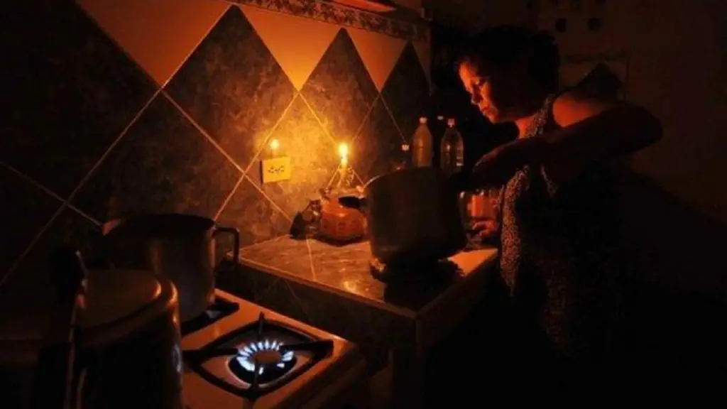 Crisis en el Sistema Eléctrico Nacional: Circula documento exhortando al pueblo al ahorro máximo