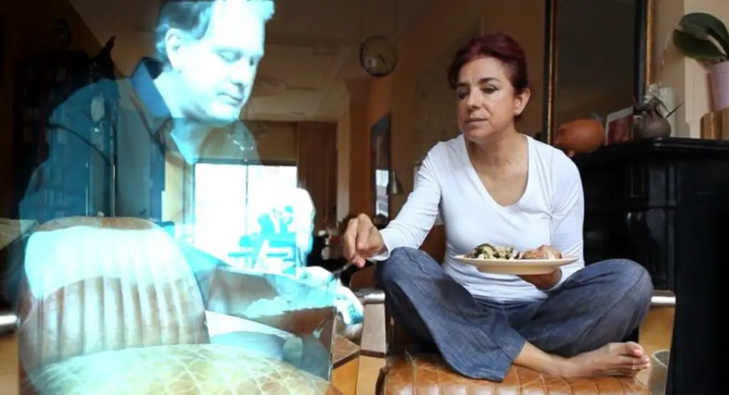 INSÓLITO: Artista española se casará con un holograma creado con Inteligencia Artificial