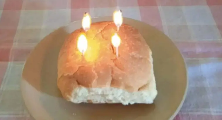 Con un pan de la bodega, así tuvo que celebrar un cubano su cumpleaños