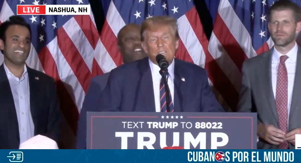 Según las estimaciones de medios de comunicación como Fox News, ABC News y NBC News, el expresidente Donald Trump ganó este martes las primarias republicanas de Nueva Hampshire, reforzando su posición como favorito para obtener la nominación de su partido y enfrentarse al presidente Joe Biden en las elecciones de noviembre.
