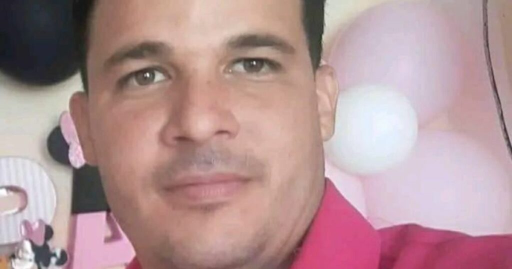 Agente de la seguridad del estado en Cuba en los EE.UU.