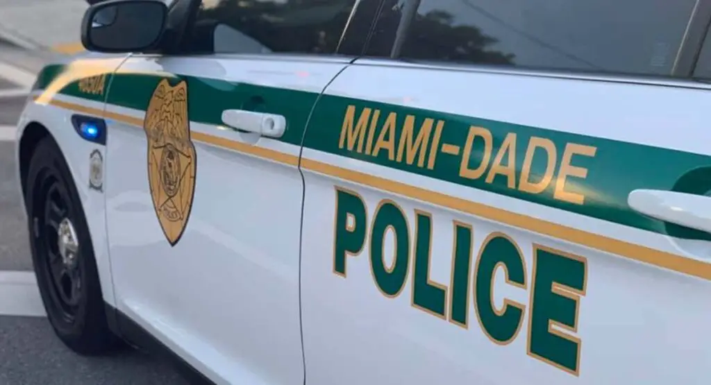 Encuentran sin vida a un hombre y una mujer dentro de su casa en Miami