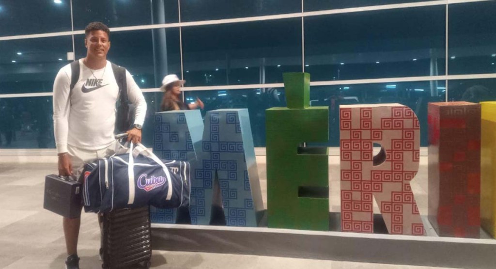 Pelotero cubano, Naikys Piedra, llegó a México