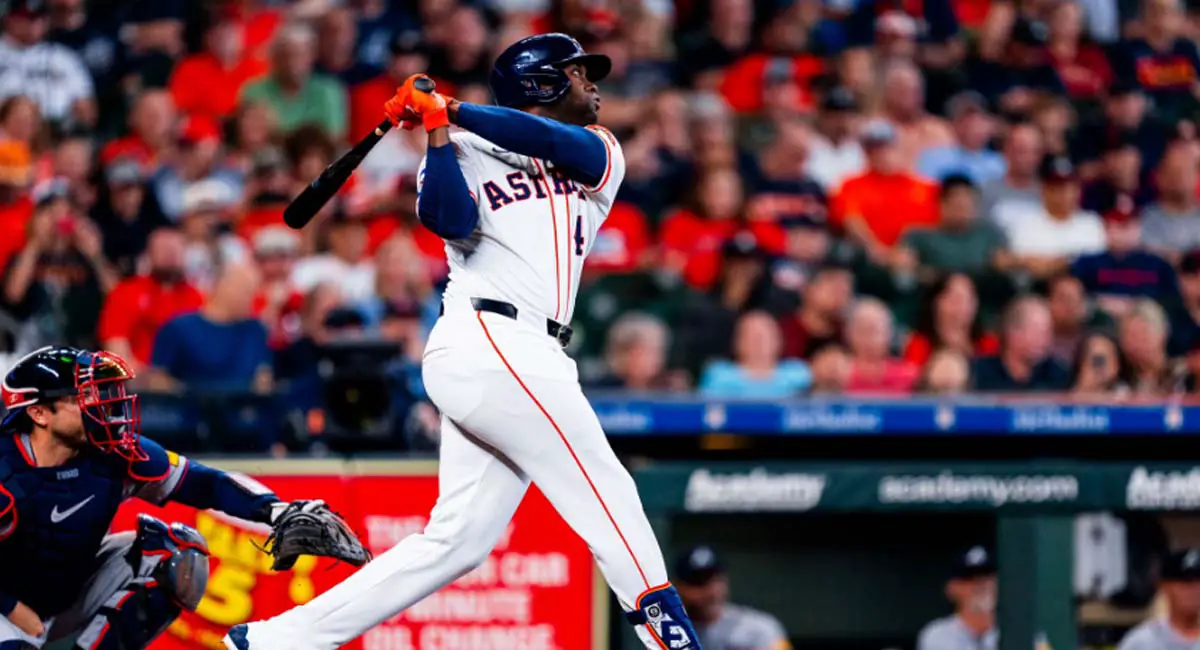 Yordan Álvarez volvió a sacarla de jonrón, pero los Astros no levantan cabeza