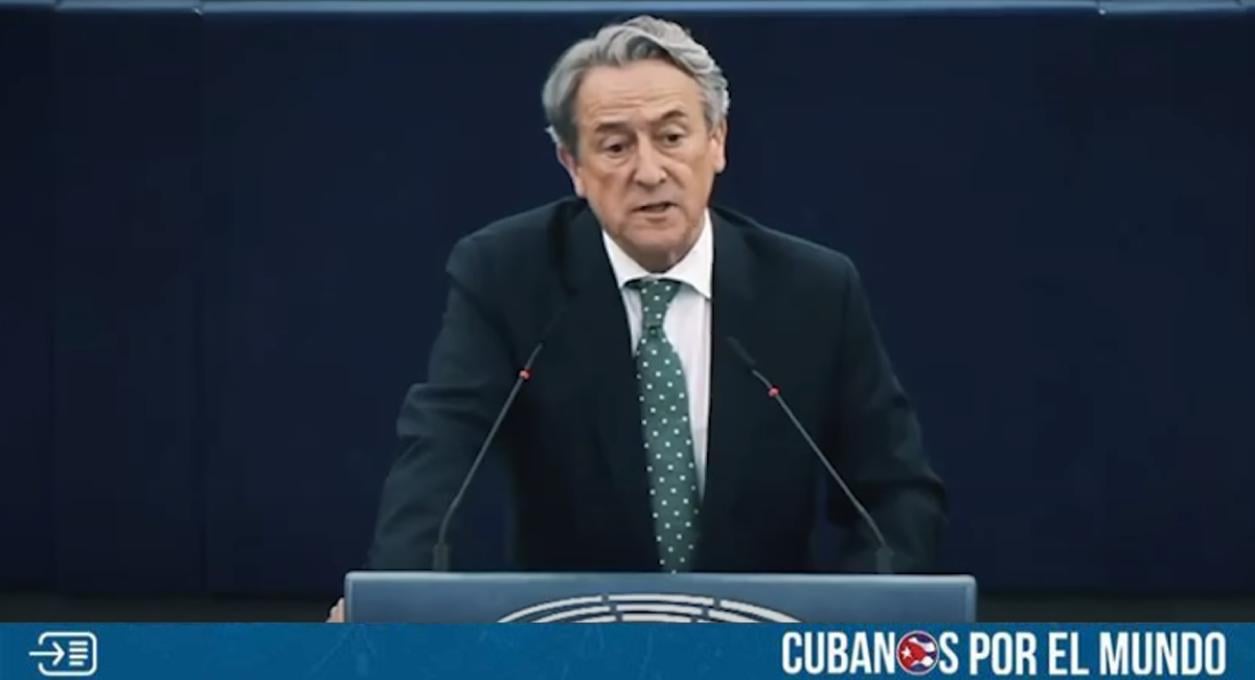 Hermann Tertsch, eurodiputado español, señaló a través de un hilo en su cuenta de X, que acabar con la dictadura en Cuba, debe de ser la prioridad. 