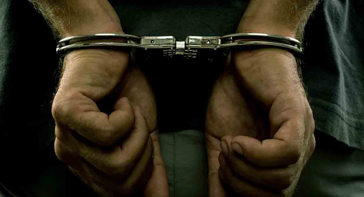 Masajista cubano acusado de tocar impropiamente a cliente dice que esta "tiene mala memoria"