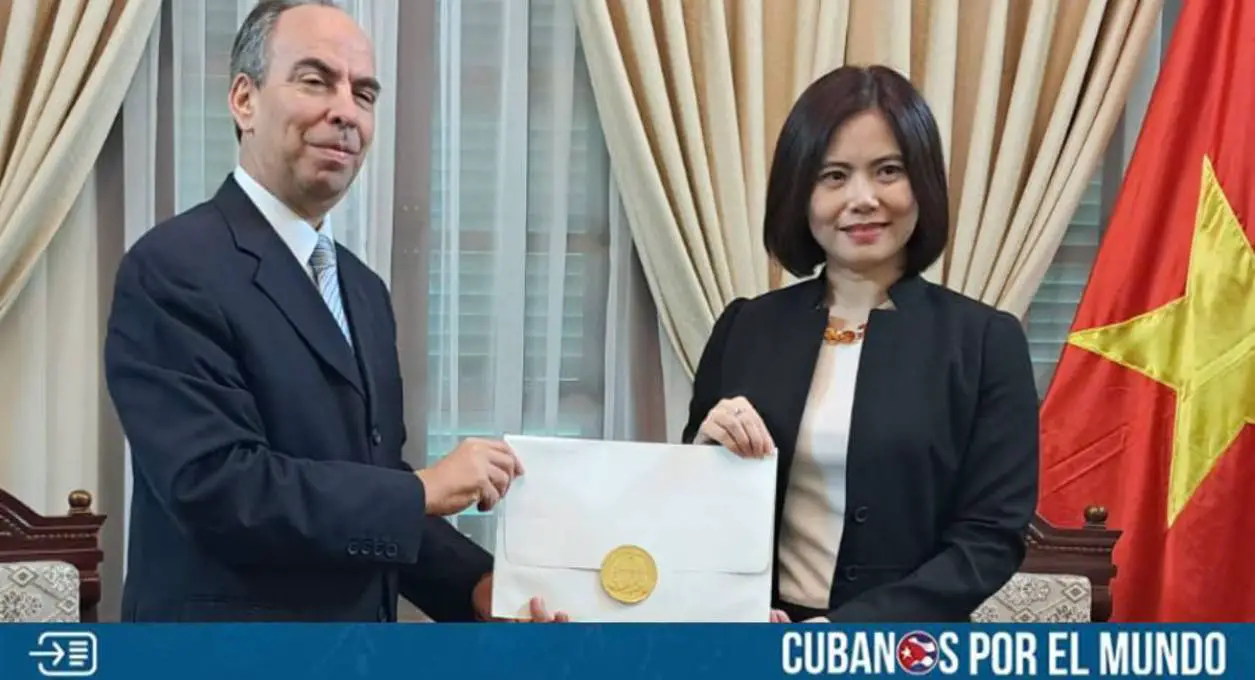 Esta semana se confirmó la salida de Rogelio Polanco Fuentes como Jefe del Departamento Ideológico del Comité Central del Partido Comunista de Cuba para ser designado como embajador en Vietnam.