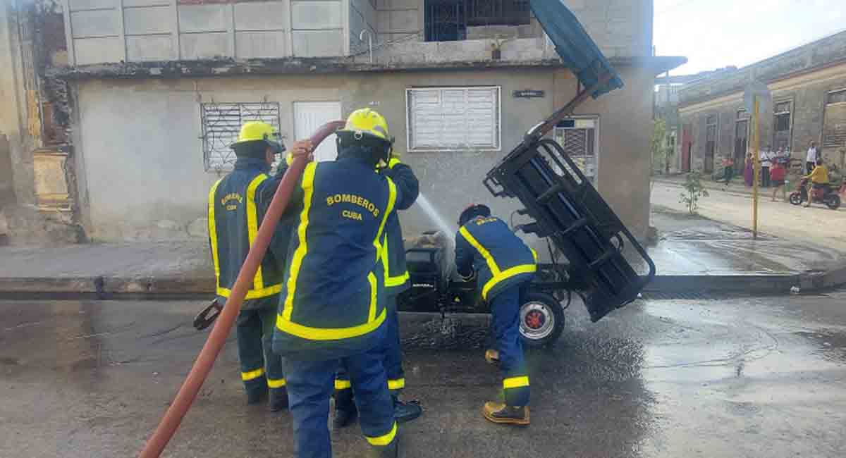 Triciclo eléctrico se incendió en Manzanillo, Granma