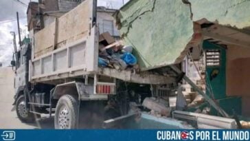 Este martes se reportó un accidente en Cuba en el que estuvo involucrado un camión de Servicios Comunales.