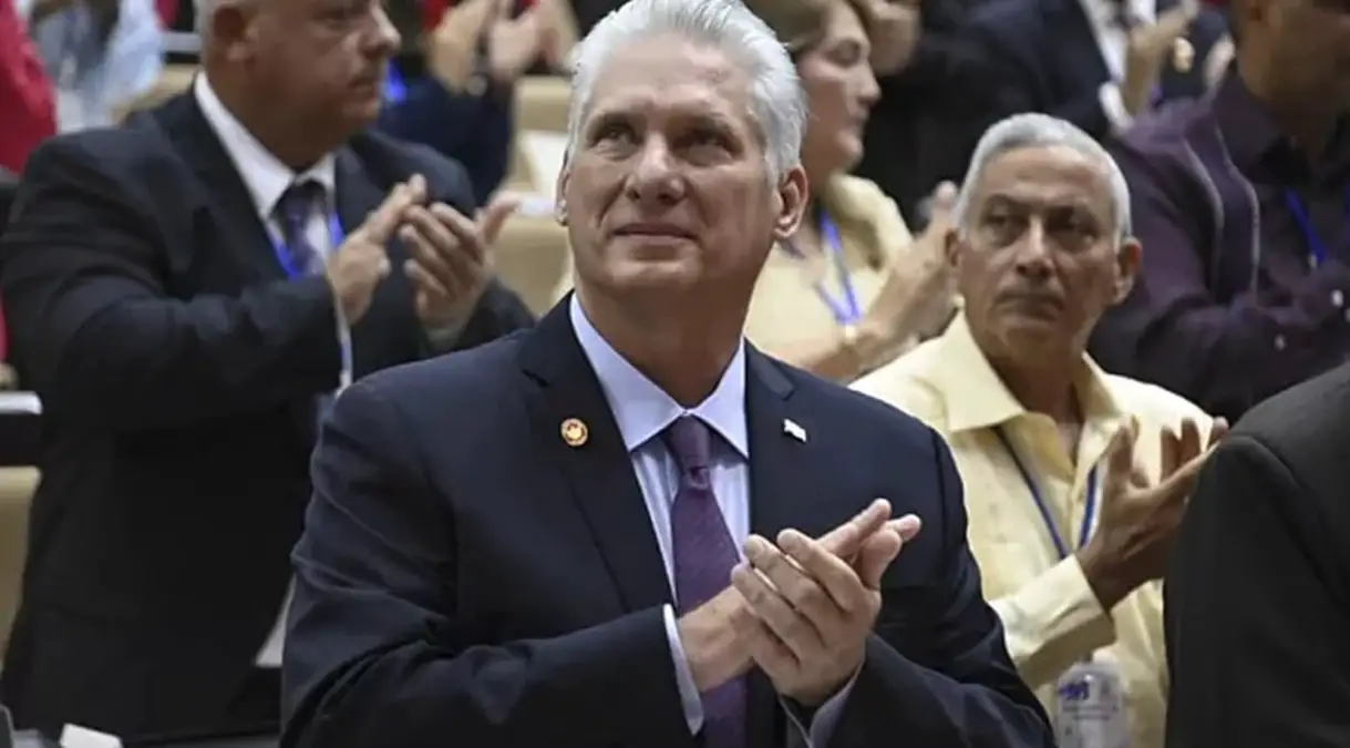 Miguel Díaz-Canel: ¿Se va o se queda antes del 2028?