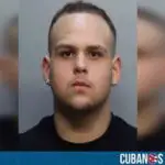 Miami: Cubano detenido por robarse un auto con dos menores de edad dentro