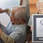 La japonesa Shitsui Hakoishi, de 108 años, es la barbera más anciana del mundo (+VIDEOS)