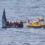 Balseros cubanos fueron rescatados por un crucero en el canal de Yucatán