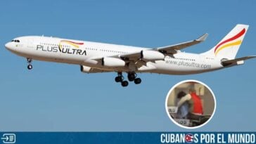 En redes sociales se viralizó una situación irregular en un avión cuando un pasajero quiso abrir una puerta en pleno vuelo.