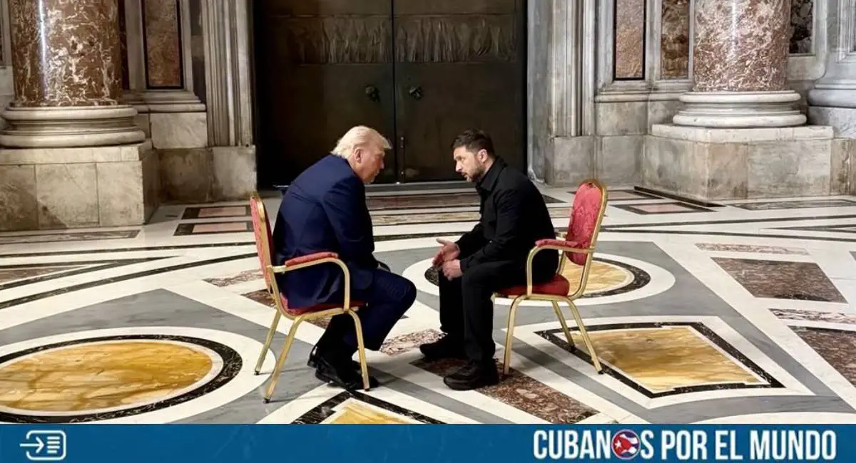 En el marco del funeral del Papa Francisco en la Basílica de San Pedro, los presidentes de Estados Unidos, Donald Trump, y de Ucrania, Volodímir Zelenski, sostuvieron una reunión breve pero significativa, la primera desde su tenso encuentro en la Casa Blanca el pasado 28 de febrero.