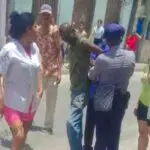 Comunidad captura a un arrebatador en Santiago de Cuba