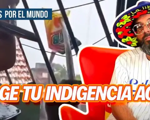 El presentador cubano Alex Otaola mostró como la indigencia y la miseria siguen azotando a la isla comunista, al mostrar a un hombre agarrando agua de lluvia para bañarse ante la escasez del vital líquido en su casa.