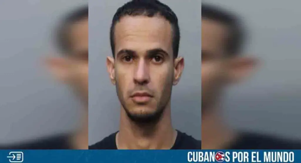 Miami-Dade: Arrestado repartidor cubano de Amazon por robo de paquetes