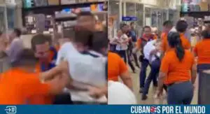 Cubano desata caos en una tienda en México tras intento de robo (+VIDEO)