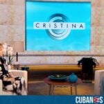 Tras 15 años de ausencia, la reconocida presentadora cubanoamericana Cristina Saralegui volvió a la pantalla chica el 23 de junio de 2025 con una edición especial de ‘El Show de Cristina’, transmitida por Univisión.