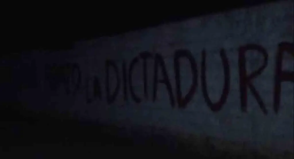 "Abajo la dictadura", la frase que apareció pintada en San Antonio de los Baños