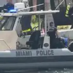 Violencia en Miami: Empujó a una mujer al río y fue detenido por la policía