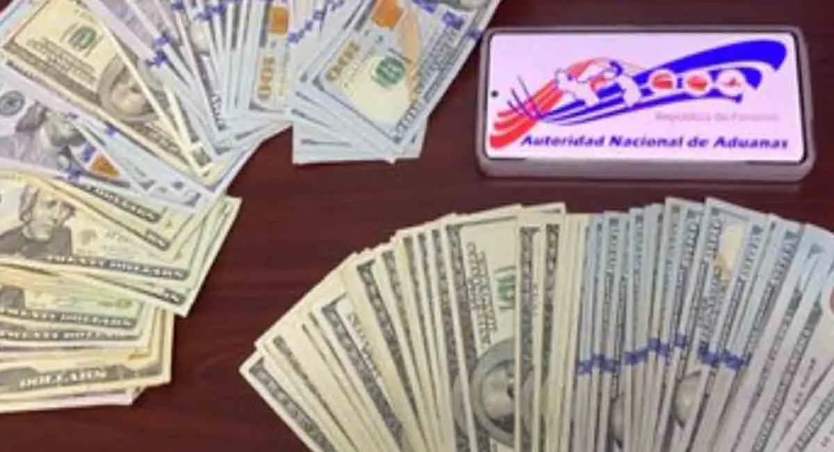 Autoridades de Panamá retienen miles de dólares a una cubana