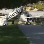 Avioneta colisiona contra un auto en Florida y siete personas terminan heridas