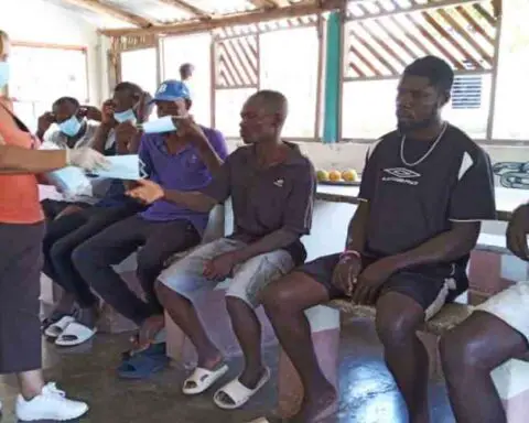 Pescadores haitianos llegan a las costas de Cuba tras naufragio