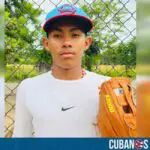 Joven pelotero cubano de 14 años huye de la isla comunista