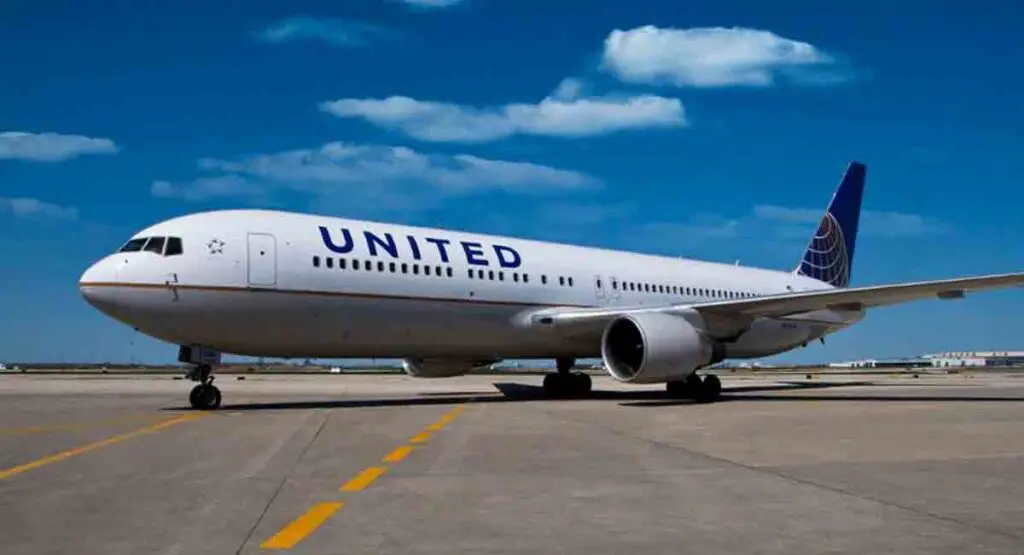 United Airlines anuncia la suspensión de sus vuelos a Cuba