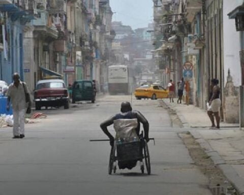 Embajada de EE.UU. en Cuba: "El régimen cubano aún se apoya en un sistema fallido y corrupto"