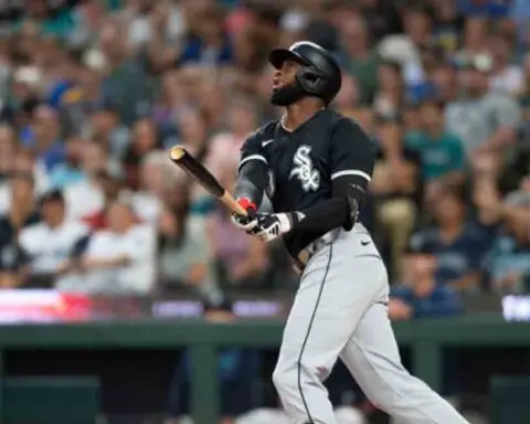Luis Robert llegó a los 100 cuadrangulares en la MLB