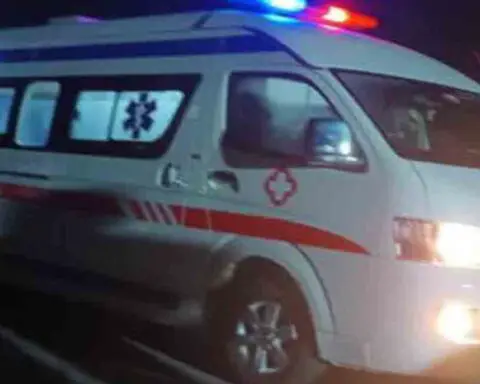 Incendio en vivienda de Santiago de Cuba deja a dos heridos, entre ellos un bombero
