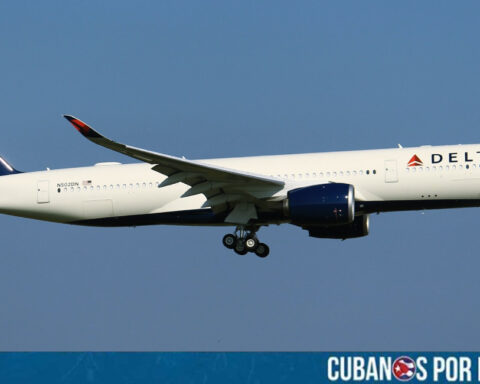 La compañía aérea estadounidense Delta Air Lines informó que suspenderá sus vuelos regulares a Cuba a partir del mes de octubre.
