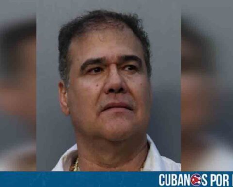 Miami: Arrestado cubano armado que lanzó amenazas contra venezolanos en una tienda
