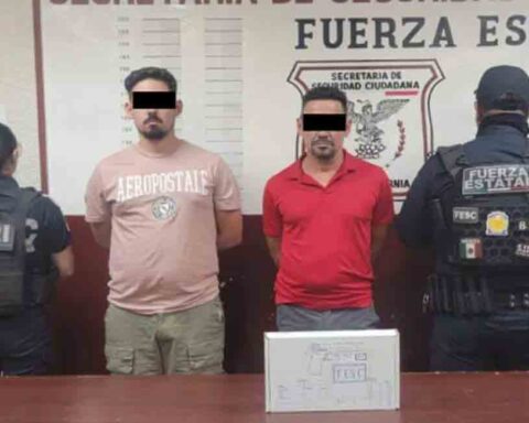 Arrestados dos cubanos en México por portar un arma de fuego ilegal