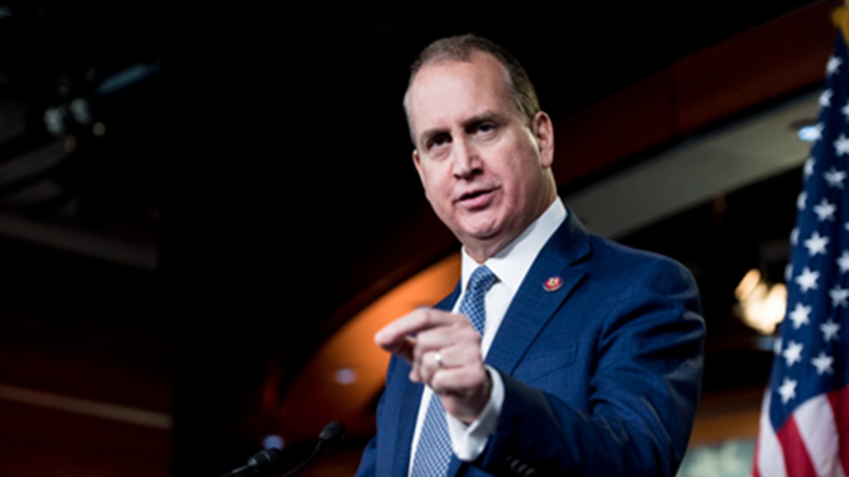 Congresista Díaz-Balart acusa a Europa de respaldar la dictadura cubana
