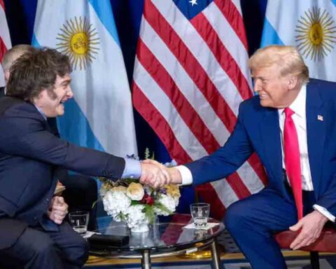 Javier Milei felicita a Trump por el acuerdo entre Israel y Hamás