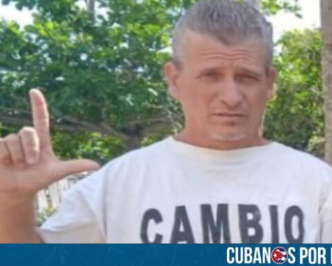 El Observatorio Cubano de Derechos Humanos denunció que, el régimen castrista niega la atención médica requerida al opositor cubano Omar Suárez Campos, quien se encuentra ingresado en estado crítico con dengue, chikungunya y COVID-19.