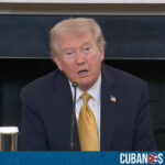 El presidente Donald Trump acusó directamente al régimen de China de utilizar a Venezuela como puente para el contrabando de fentanilo hacia Estados Unidos, evadiendo así los controles aduaneros en puertos estadounidenses y mexicanos.