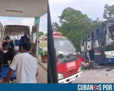 Al menos dos personas fallecieron y otras 18 resultaron heridas tras un accidente masivo registrado en la Autopista Nacional, en el que estuvo involucrado un ómnibus de la empresa castrista Transtur.